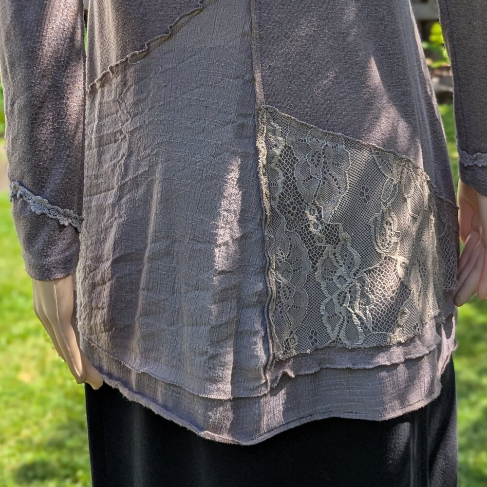 Lacy Layered Tunic - Picture 7 of 7
